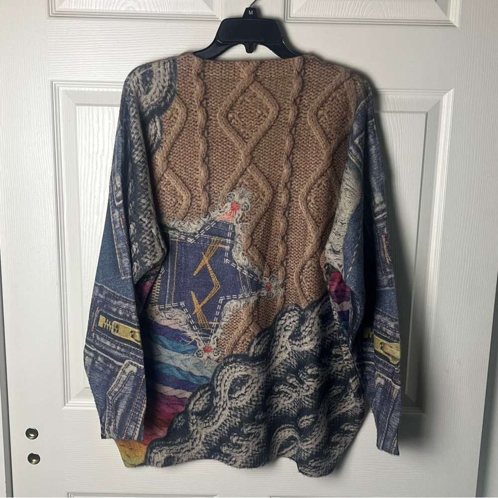 Multicolor Patterned Women's Sweater - Picture 6 of 6
